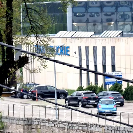 Pod Lipa 아파트 옐레니아구라