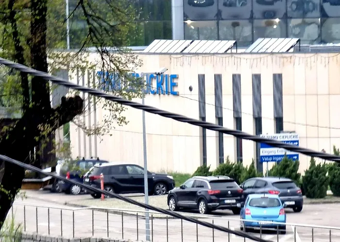 Pod Lipa 아파트 옐레니아구라